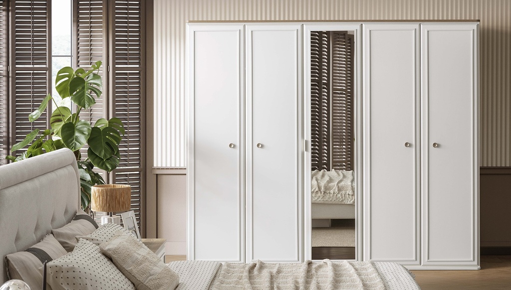 M COUNTRY 5 DOOR WARDROBE 