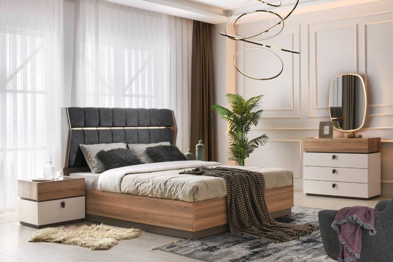 SOLID QUEEN BEDROOM SET WT WARDROBE