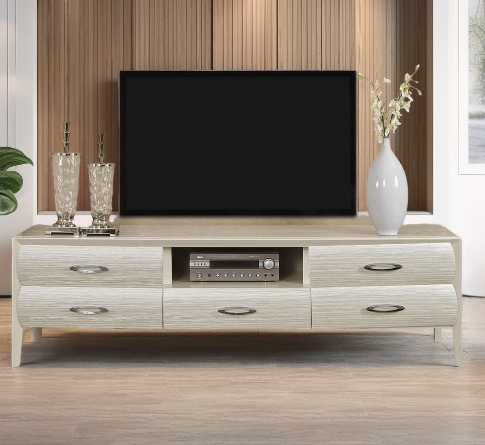 [E0010200023]  RISKA TV CABINET 