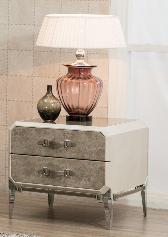 [D0300200069] SANTANA SIDE TABLE
