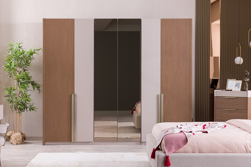 [A0350300157] PABLO 6 DOOR WARDROBE