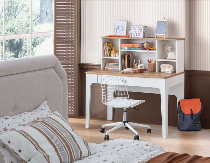 [F0050300121] M COUNTRY STUDY DESK WITH TOP SHELF