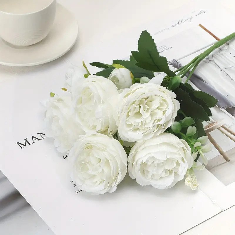 [R0050100032] زهور صناعية  